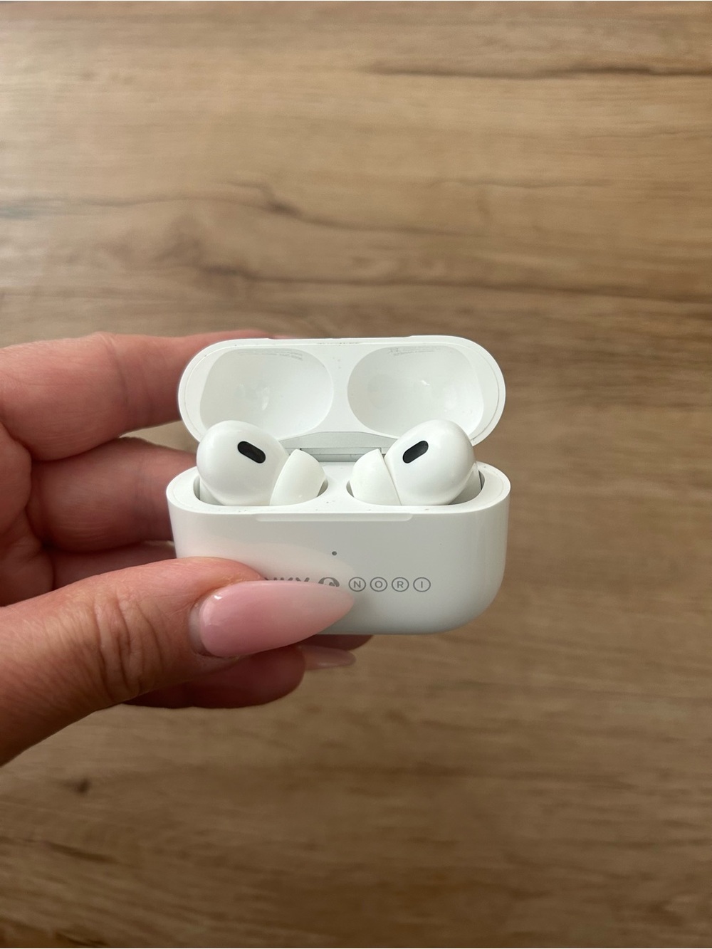 Apple AirPods Pro Gen 2White True Wireless Earbuds with Charging Case